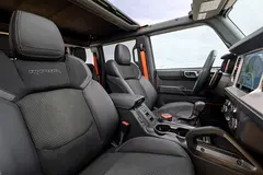 Hire 2022 Ford Bronco in Al Jaddaf — Book by WhatsApp Today photo 9