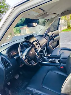 2021 Nissan Patrol for Rent in Dubai Marina photo 4