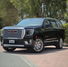 2024 GMC Yukon for Rent in JVC District 13 photo 3