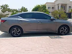 Nissan Sentra SV photo 3