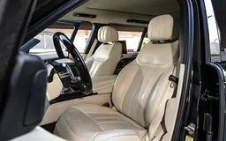 2024 Land Rover Range Rover for Rent in Business Bay (Black, Automatic, 7 Seater) photo 5