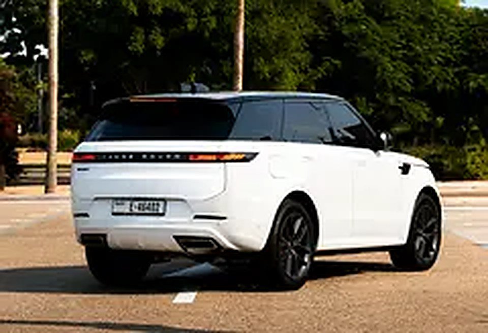 2024 Land Rover Range Rover Sport for Rent in Al Garhoud photo 2