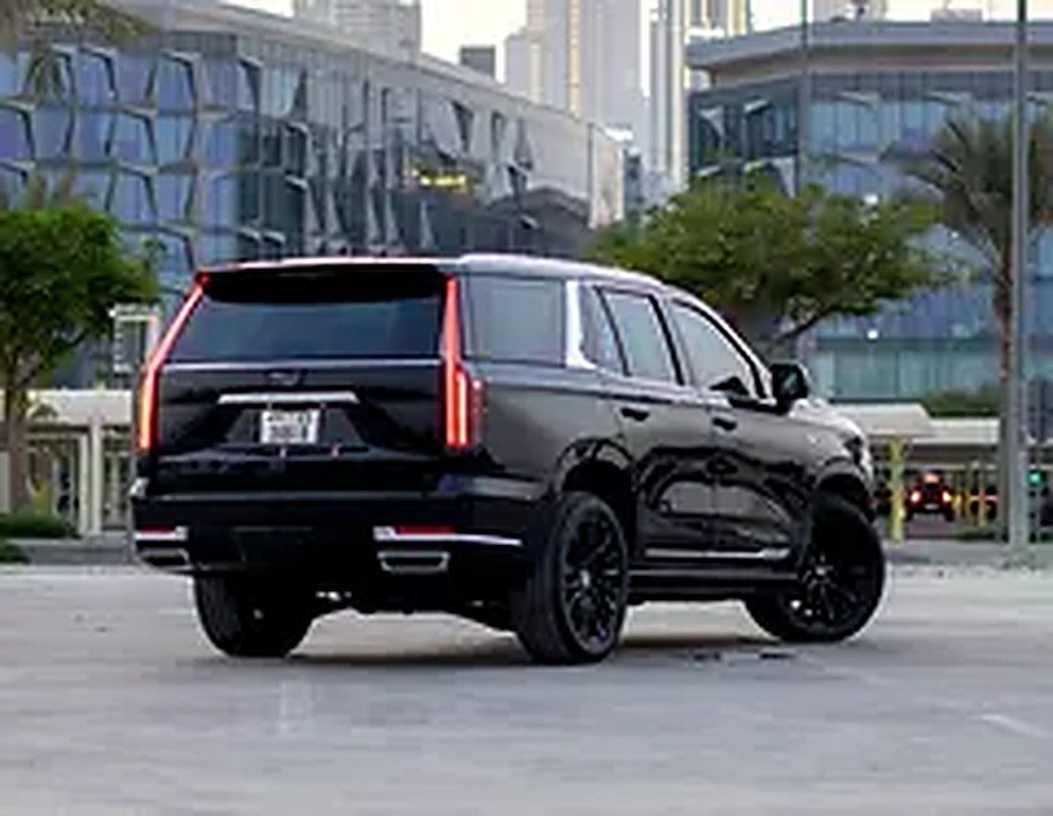 Black edition - escalade 7 seaters photo 2