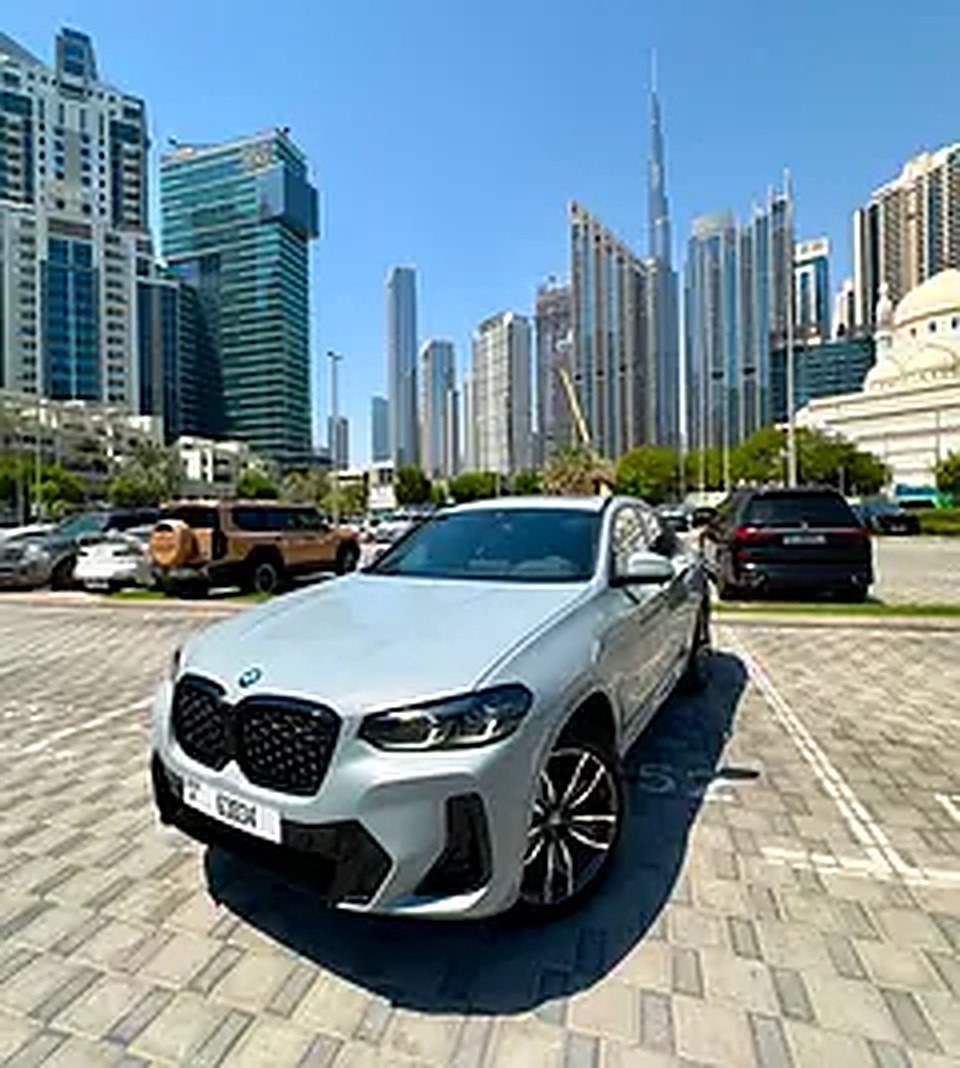 2025 BMW X4 for Rent in Business Bay photo 8