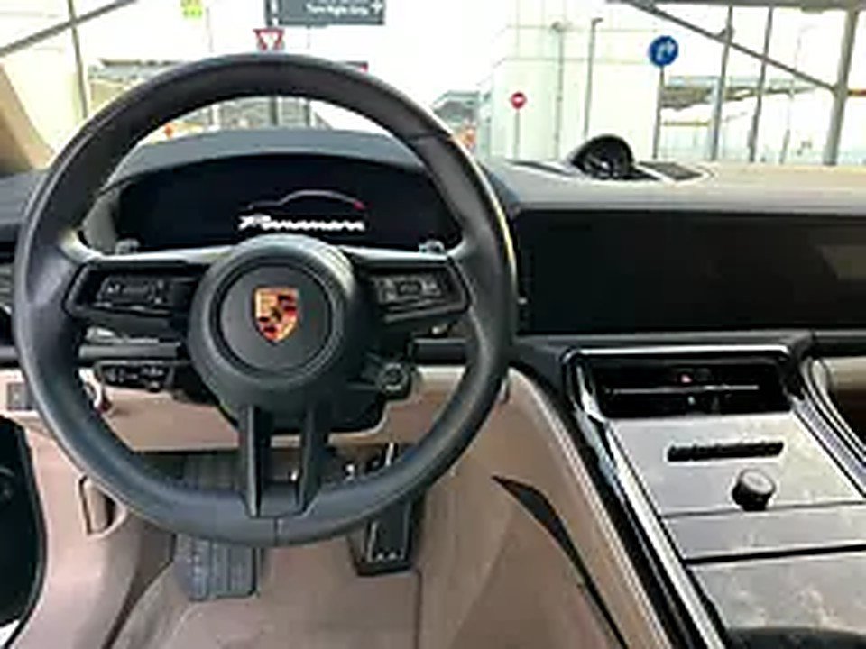 2024 Porsche Panamera for Rent in Al Barsha 1 photo 4