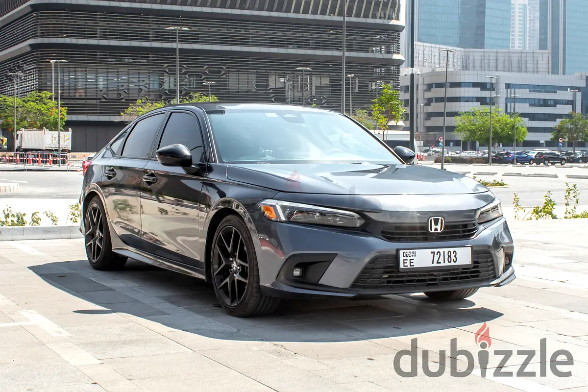 2025 Honda Civic for Rent in City Walk photo 2