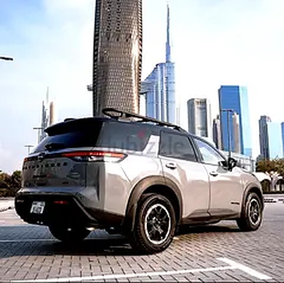 2024 Nissan Pathfinder for Rent in City Walk photo 5