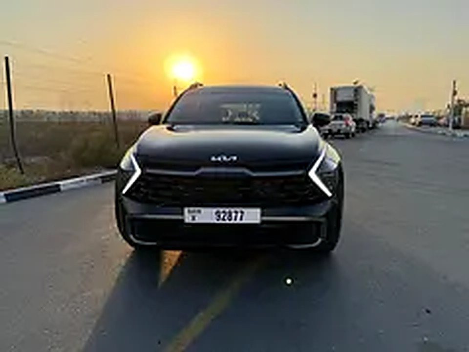 KIA SPORTAGE photo 2