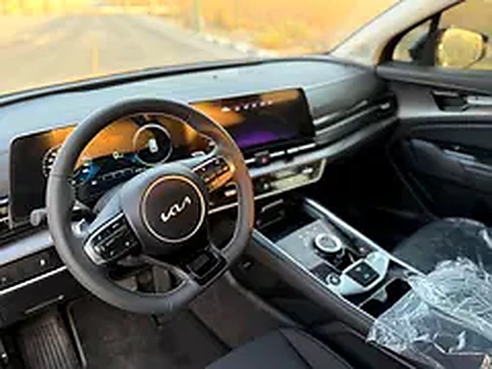 KIA SPORTAGE photo 8